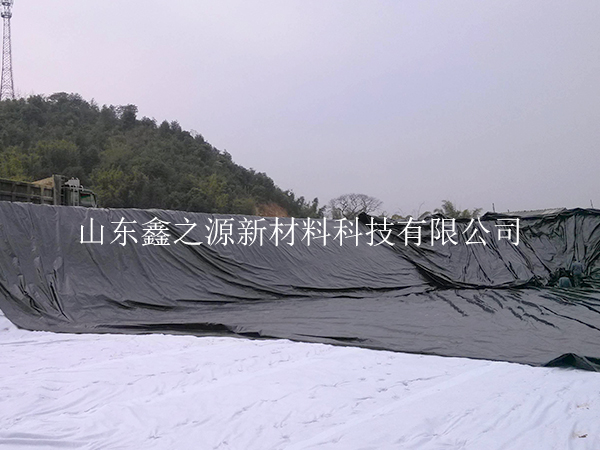 糙面養殖防滲膜鋪設過程中有哪些注意事項？